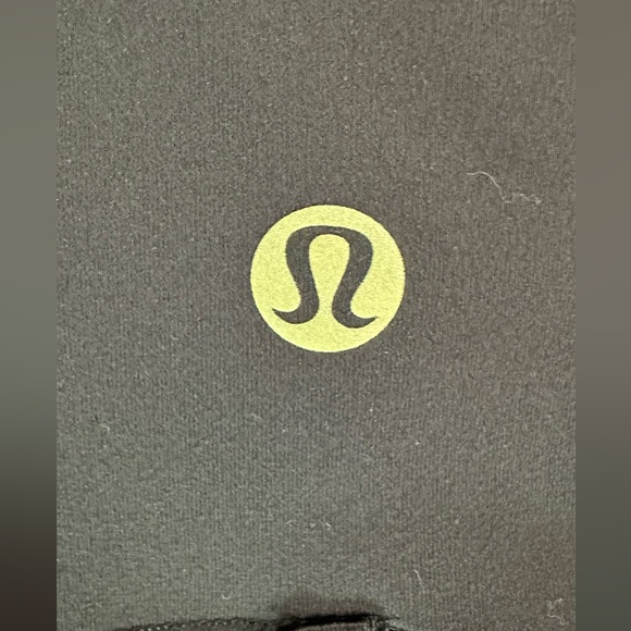 Lululemon Define Cropped Special Edition Jacket *Gold - Picture 11 of 12